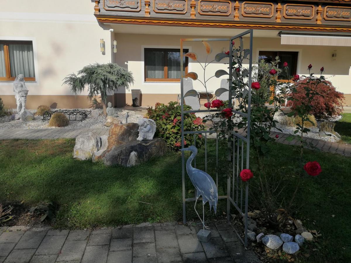 Ferienwohnungen Oranhof Velden am Wörthersee Екстериор снимка